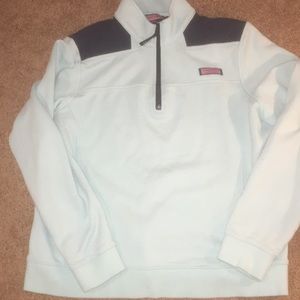 Vineyard vines light blue & navy sweatshirt